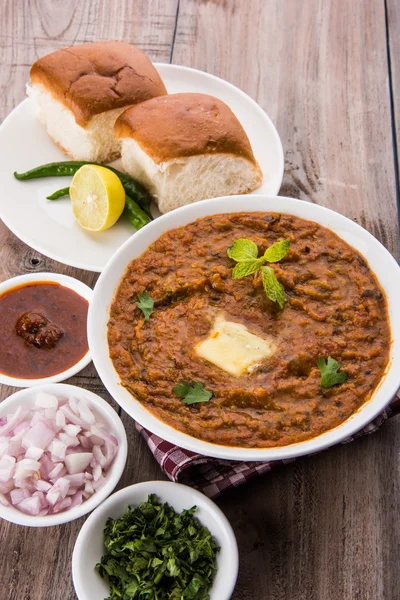 Pav Bhaji veya paav bhaji, ekmek, soğan ve tereyağı, Hint yemekleri, Mumbai gıda Hint baharatlı fast food