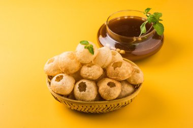 Pani Puri ya da panipuri, Golgappe ya da gol gappe, sohbet madde, Hindistan