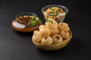 Pani Puri ya da panipuri, Golgappe ya da gol gappe, sohbet madde, Hindistan