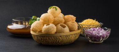 Pani Puri ya da panipuri, Golgappe ya da gol gappe, sohbet madde, Hindistan