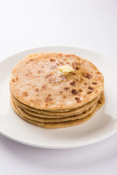 Puran poli is important sweet menu in holi festival in india, indian dessert, puran roti, indian sweet bread usually served with pure ghee — Stock Photo, Image