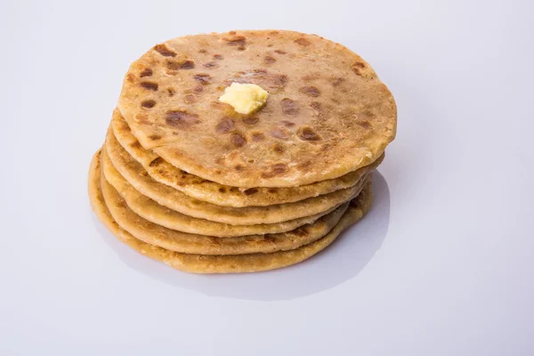 Puran poli è importante menu dolce in holi festival in India, dessert indiano, puran roti, pane dolce indiano di solito servito con ghee puro — Foto Stock