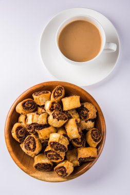 Hint baharatlı tatlı kızarmış aperatif olarak da bilinen bakarwadi veya bakarvadi veya bakar vadi veya bakar wadi veya bahar rulo, favori çay ile aperatifler, pune, maharashtra kökenli madde favori aperatifler