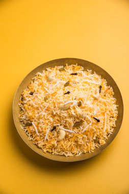 Hindistan cevizi tatlı pirinç, marathi, favori Hint tatlı, konkan gıda narali bhat tatlı Hindistan cevizi pirinç olarak da bilinir