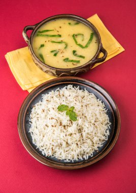 dal chawal - dal tadka ve pirinç