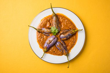 yumurta bitki si, brinjal köri, brinjal masala da baigan masala veya Baingan masala Hindistan'da, baharatlı ve lezzetli yemek chapati, ana yemek ile servis olarak bilinen