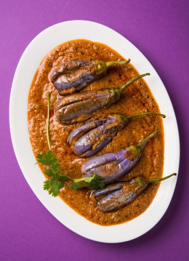 yumurta bitki si, brinjal köri, brinjal masala da baigan masala veya Baingan masala Hindistan'da, baharatlı ve lezzetli yemek chapati, ana yemek ile servis olarak bilinen