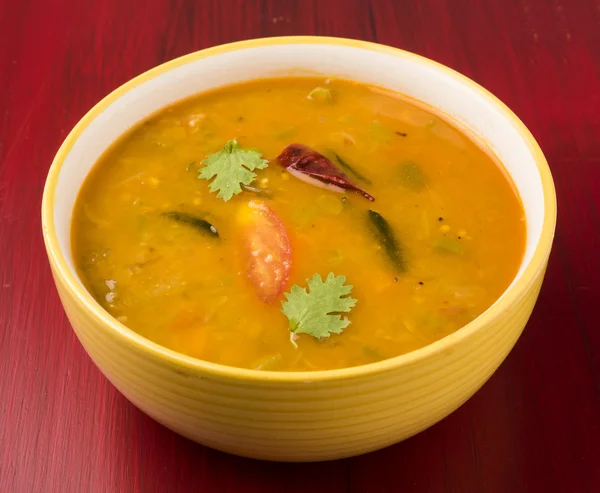Dél-indiai zöldség sambar, a zöldségek — Stock Fotó