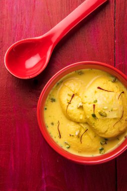 geleneksel Hint Rasmalai veya Ras Malai, Hint tatlı rasmalai veya ras malai, ünlü Bengalli tatlı