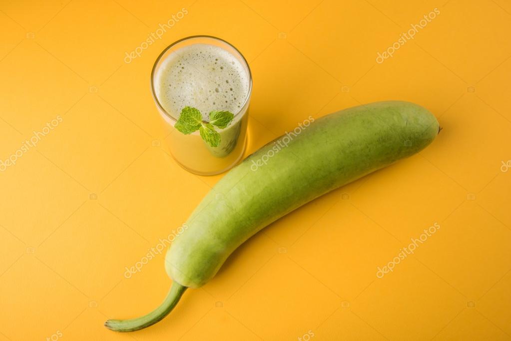 Juice of bottle gourd or lauki juice or Lagenaria siceraria juice