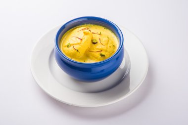geleneksel Hint Rasmalai veya Ras Malai, Hint tatlı rasmalai veya ras malai, ünlü Bengalli tatlı