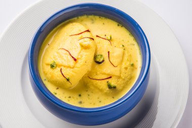 geleneksel Hint Rasmalai veya Ras Malai, Hint tatlı rasmalai veya ras malai, ünlü Bengalli tatlı