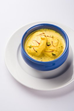 geleneksel Hint Rasmalai veya Ras Malai, Hint tatlı rasmalai veya ras malai, ünlü Bengalli tatlı