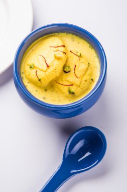 geleneksel Hint Rasmalai veya Ras Malai, Hint tatlı rasmalai veya ras malai, ünlü Bengalli tatlı