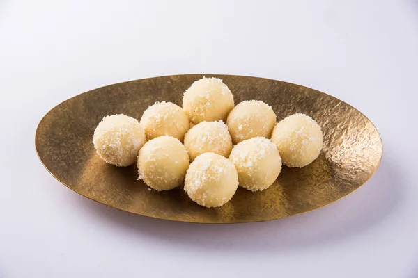 Kheer kadam oder khir kadam ist ein Bengalisüß — Stockfoto