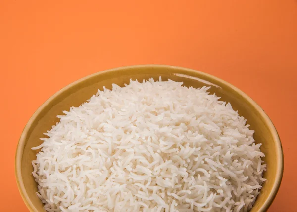 Hint basmati pirinç, Pakistanlı basmati pirinç, Asya basmati pirinç, beyaz pirinç, düz pirinç kase pişmiş pişmiş basmati pirinç pişmiş — Stok fotoğraf