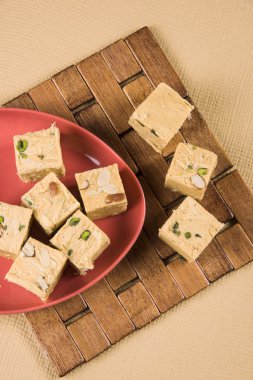 sonpapdi veya soan papdi veya soanpapdi veya oğlu papdi veya Sohan papdi