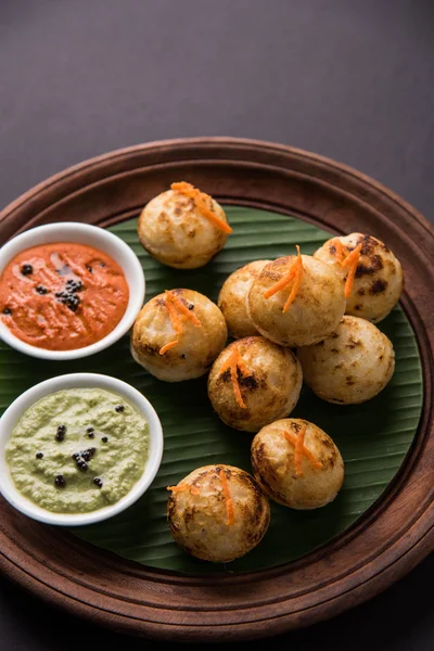 Cuisine populaire sud-indienne Appe ou Appam ou Rava Appe — Photo