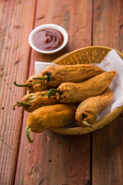 biber pakora veya mirch pakoda veya mirchi bhaji