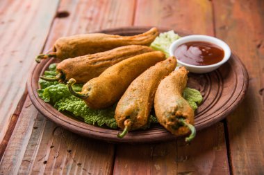 biber pakora veya mirch pakoda veya mirchi bhaji
