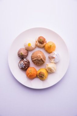 Tatlı modak ganesh Festivali'nde lord Ganesh prasad olarak sunulan genellikle çeşitli Hint 