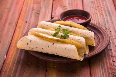 Masala papad, Hint vejetaryen çıtır çıtır yemek veya başlangıç
