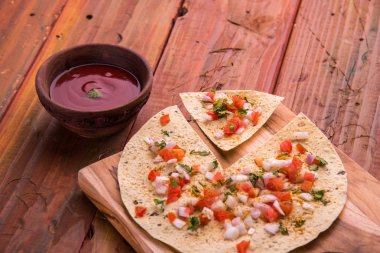 Masala papad, Hint vejetaryen çıtır çıtır yemek veya başlangıç