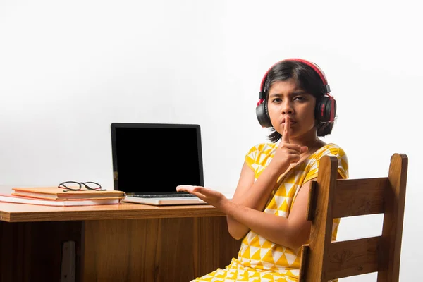 Cute Little Indian Girl Studying Online Using Her Laptop Tablet — Stock Photo, Image