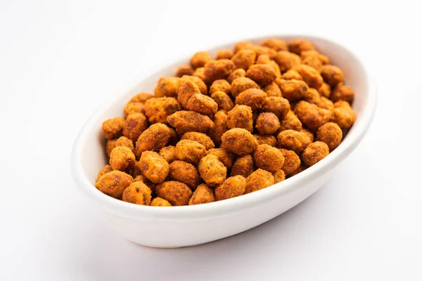 Indian Besan Coated Crunchy Spicy Masala Peanuts Mungfali Served Bowl — Stock Photo, Image