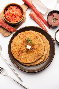 Havuç ya da gajar ka paratha, mayasız ve havuç ve buğday unundan yapılan bir Punjab yemeğidir. Ketçap ve lor ile servis edilir.