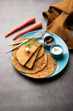 Havuç ya da gajar ka paratha, mayasız ve havuç ve buğday unundan yapılan bir Punjab yemeğidir. Ketçap ve lor ile servis edilir.