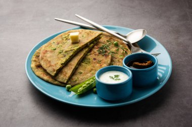 Yeşil Bezelye (İngilizce: Green Beas veya Matar ka paratha), mayasız bir Hint ekmeğidir. Ketçap ve lor ile servis edilir.