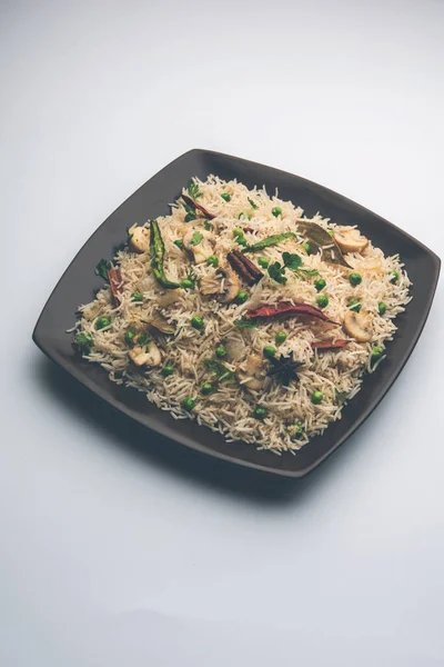 Tasty Mushroom Mashroom Rice Pulav Pilaf Pulao Biryani Served Bowl — Stock Photo, Image