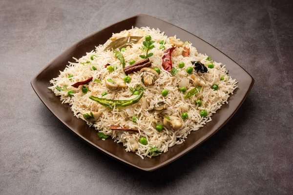 Tasty Mushroom Mashroom Rice Pulav Pilaf Pulao Biryani Served Bowl — Stock Photo, Image