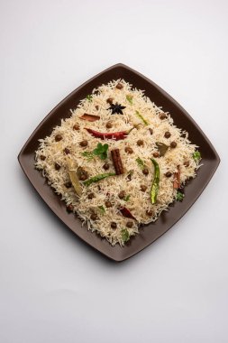 Lezzetli Baharatlı Chana Pulao veya Pulav veya pilav Basmati Rice ve nohut ile pişirilmiş baharatlı siyah veya beyaz nohut
