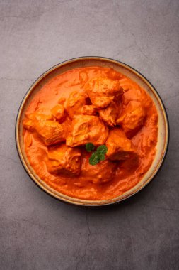 Hint tavuğu Tikka masala kasede. Asya 'da vejetaryen olmayan