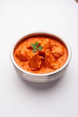 Hint tavuğu Tikka masala kasede. Asya 'da vejetaryen olmayan