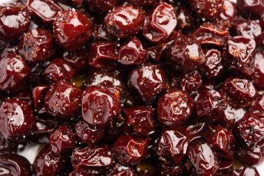 Hint jübbesi, dut ya da beresi tatlı ve ekşi tadı olan jaggery şurubunda kaynatılmış Labdo, tipik yol kenarı atıştırmalıkları.