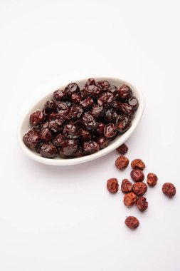 Hint jübbesi, dut ya da beresi tatlı ve ekşi tadı olan jaggery şurubunda kaynatılmış Labdo, tipik yol kenarı atıştırmalıkları.