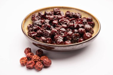 Hint jübbesi, dut ya da beresi tatlı ve ekşi tadı olan jaggery şurubunda kaynatılmış Labdo, tipik yol kenarı atıştırmalıkları.