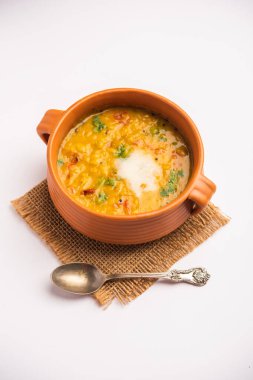 Desi Ghee ile kızartılmış et mi yoksa tereyağı mı? Hindistan 'ın en popüler ana yemek tarifi.