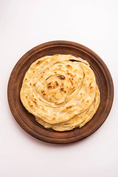 Laccha Paratha Lager Puffed Tunnbröd Med Massor Ghee Eller Olja — Stockfoto