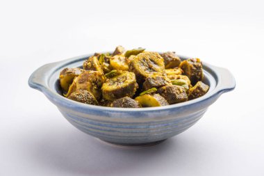 Hindistan 'ın kıyı bölgelerinde popüler olan ham muz sabzi veya kacchey kele ki sabji kerla, goa ve maharashtra gibi eyaletler