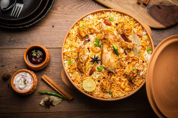 Курка Dum Handi Biryani Готується Глиняному Горщику Під Назвою Haandi — стокове фото