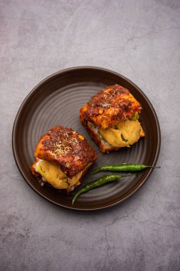 Masala Vada Pav veya Wada Pao, Hint aperatiftir.