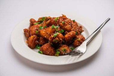 Biberli su kestanesi, çıtır çıtır Hint Çin yemeği ya da Singada kullanarak yapılan atıştırmalıklar.