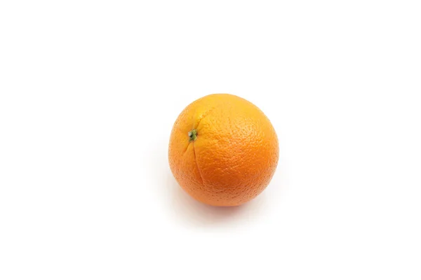 Laranja suculenta em um fundo branco — Fotografia de Stock