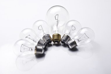 Altın ışık ampul