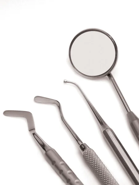 Uppsättning verktyg för tandvård — Stockfoto