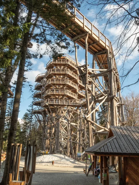 Wieza widokowa w Krynicy - Zdroj